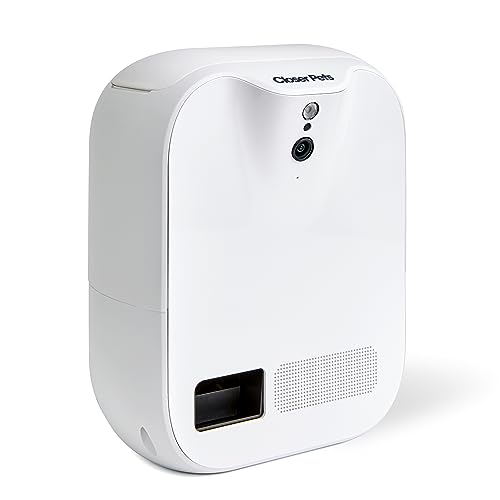 Closer Pets Treatview Pet Camera